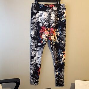 Abercrombie & Fitch Black Floral Leggings with Pink, Yellow & Blue Accents